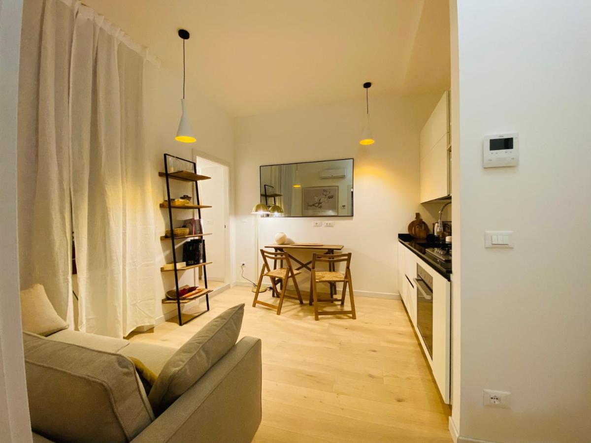 Piazzaborsa Charme Apartment 的里雅斯特 外观 照片