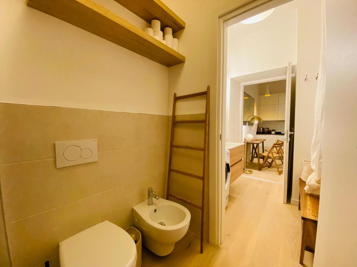 Piazzaborsa Charme Apartment 的里雅斯特 外观 照片